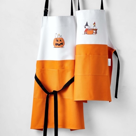 Williams Sonoma Other - Williams Sonoma Halloween “It’s the Great Pumpkin Charlie Brown!” Adult Apron 🎃